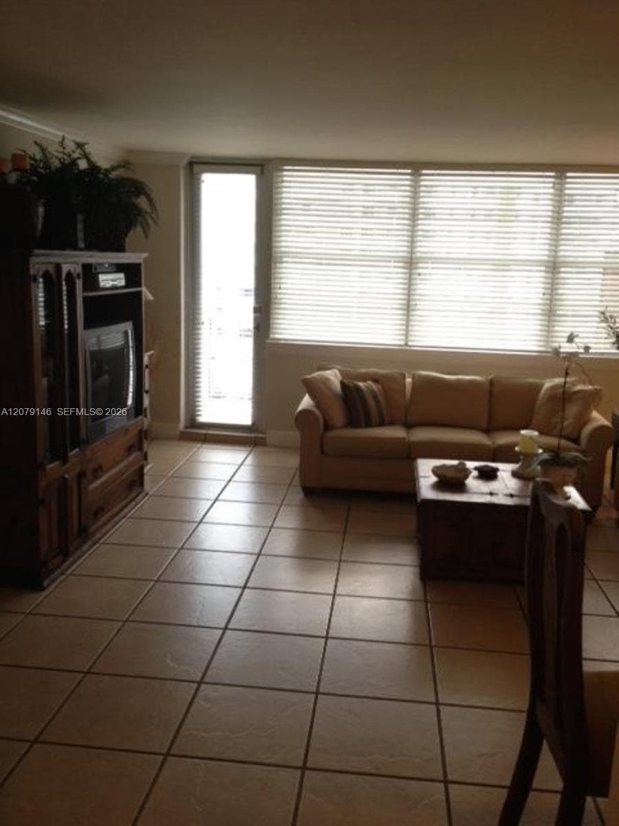 THE AMETHYST CONDO · #710 in Miami Beach - Photo 31