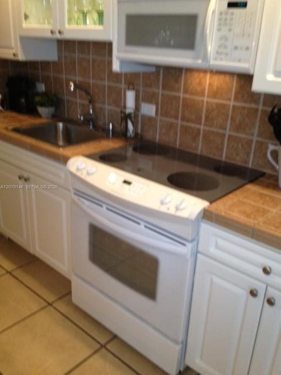 THE AMETHYST CONDO · #710 in Miami Beach - Photo 29