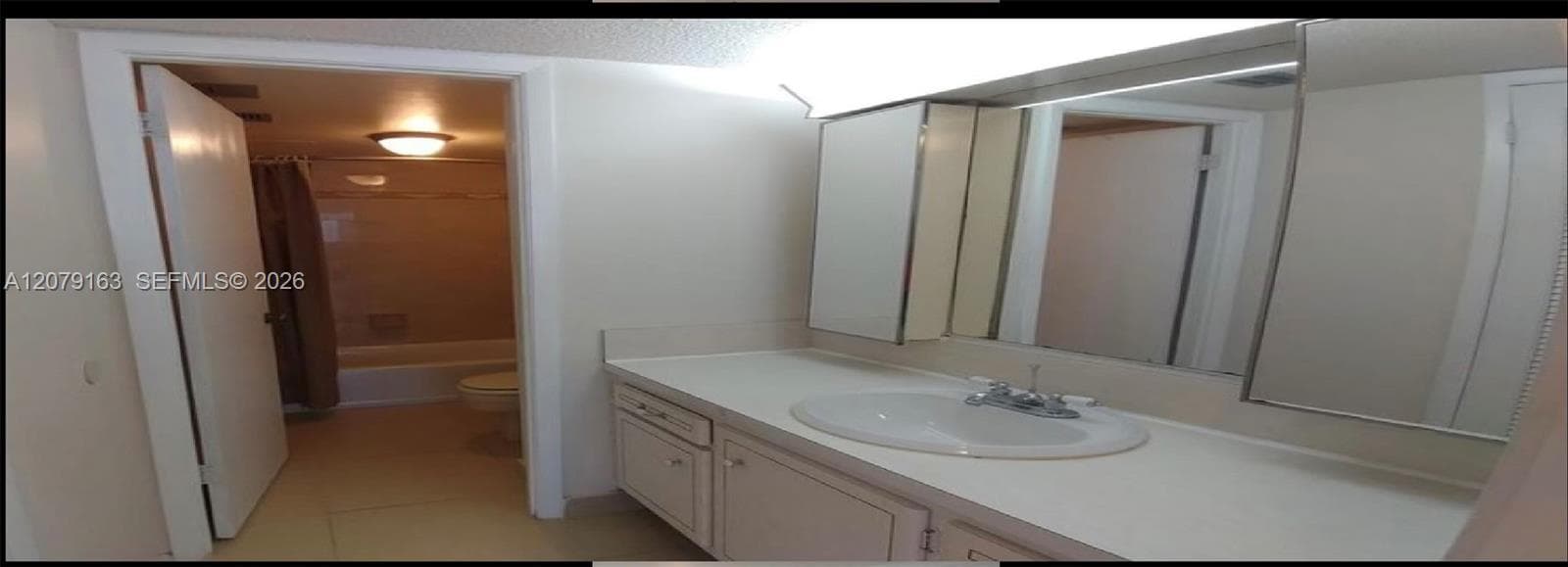 DEL PRADO MARINA · #1703 in Aventura - Photo 23