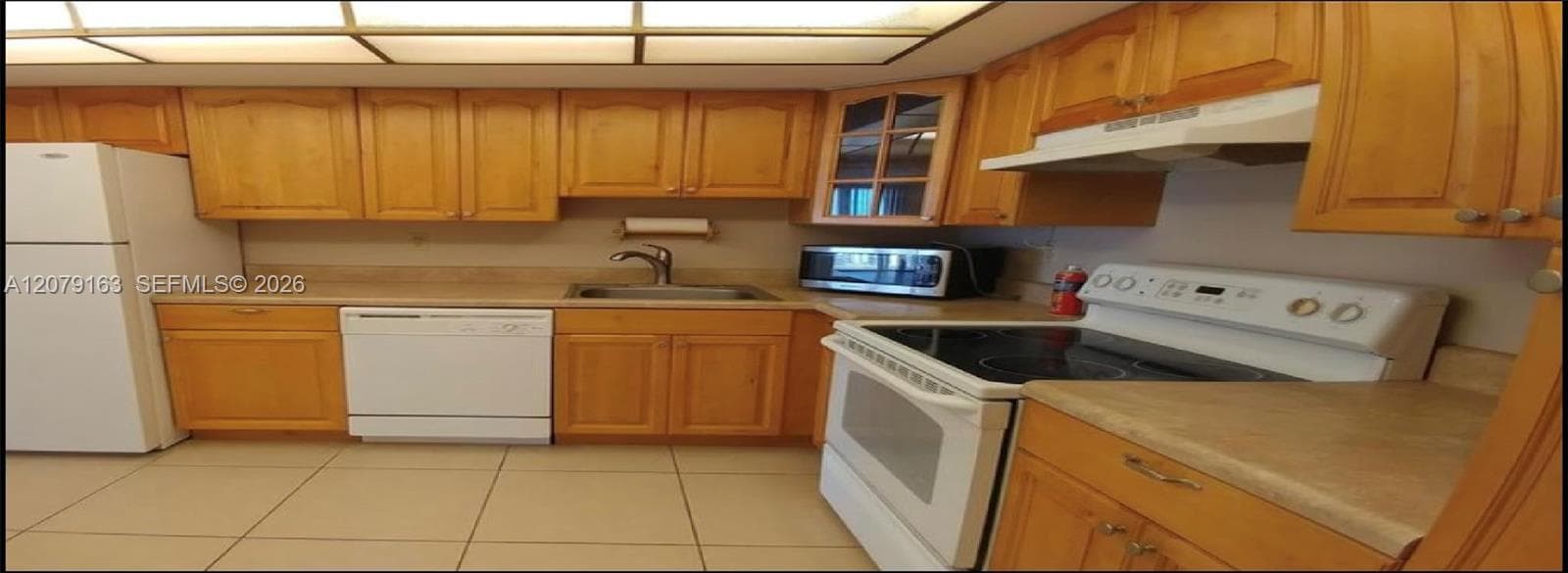 DEL PRADO MARINA · #1703 in Aventura - Photo 13
