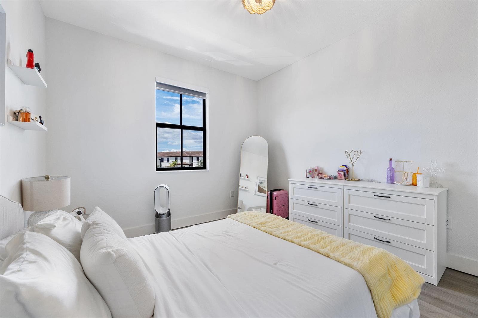 29-web-or-mls-577A3855