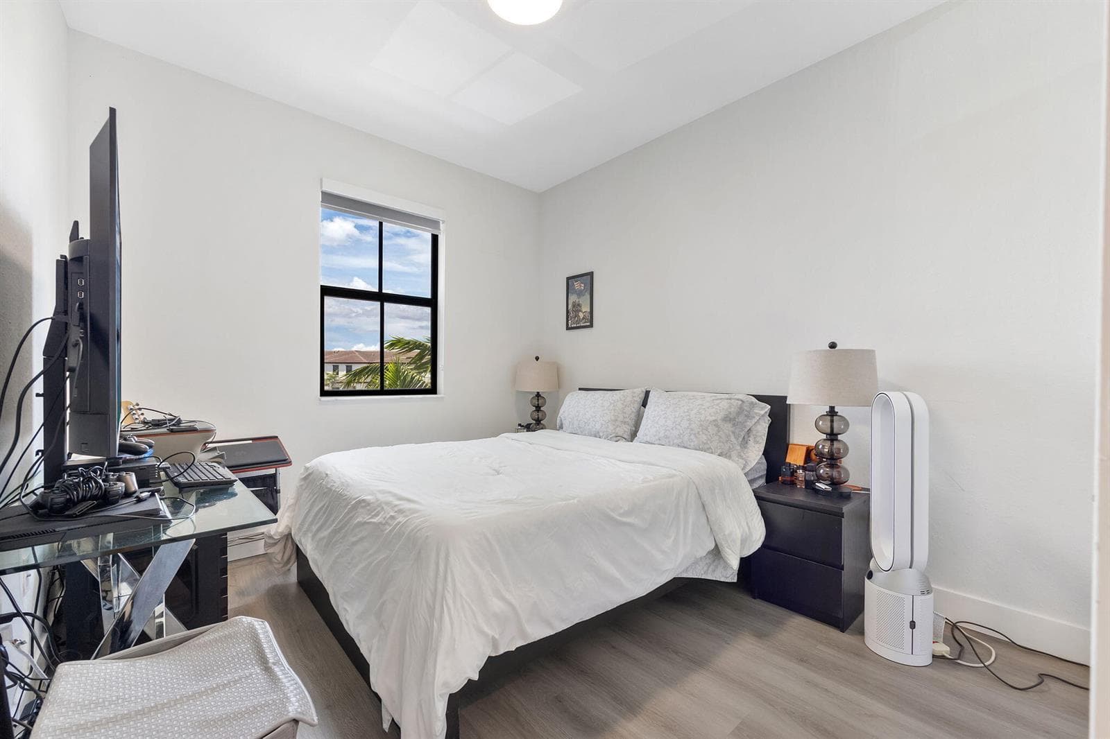 25-web-or-mls-577A3835