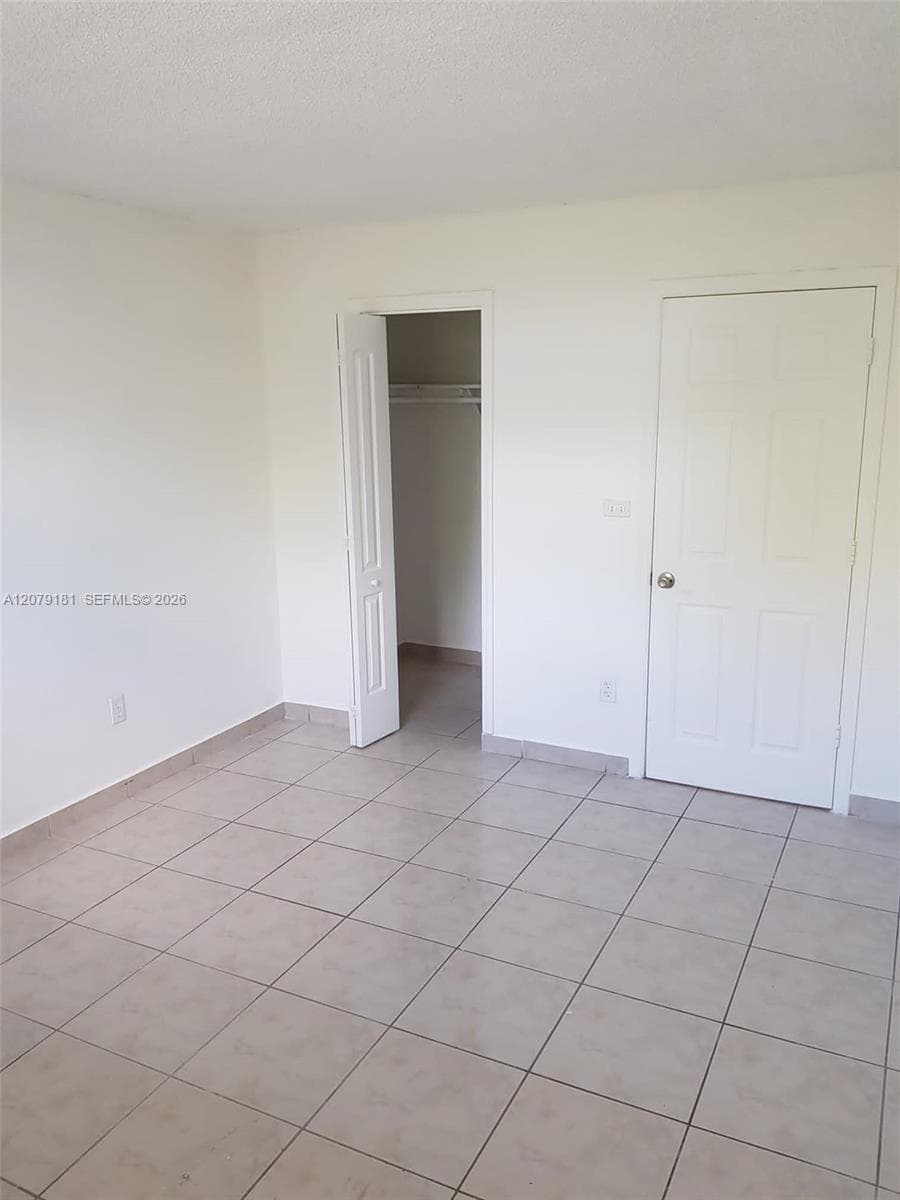 LAS ESTRELLAS CONDO · #314 in Hialeah - Photo 4