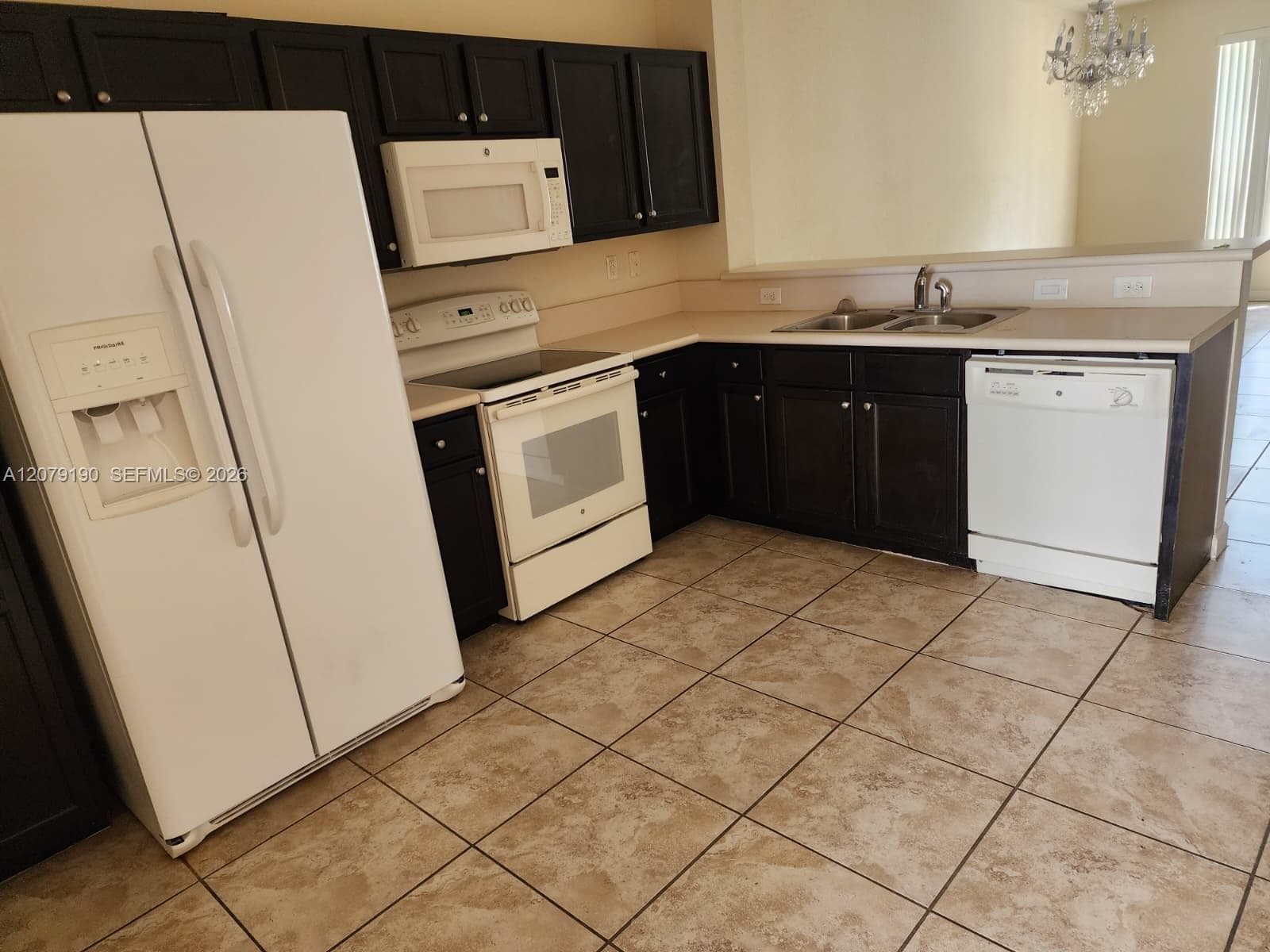 9224 SW 170th Pl photo 3