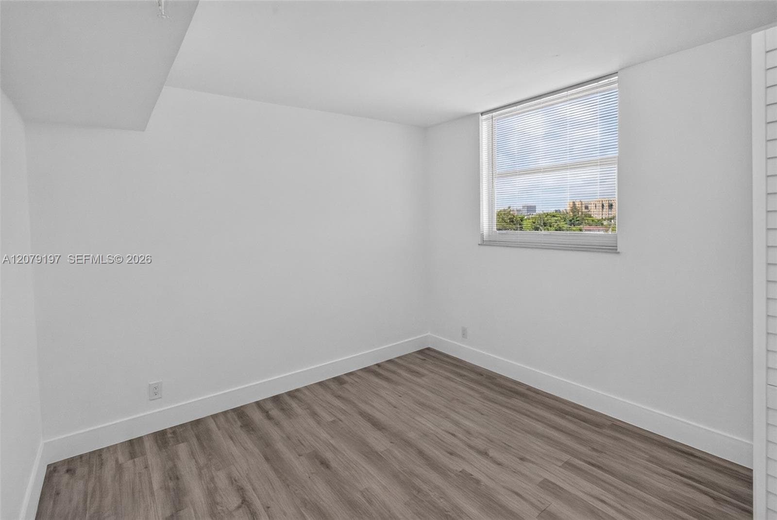 RIOPLAZA CONDOMINIUM NORT · #607 in Miami - Photo 10