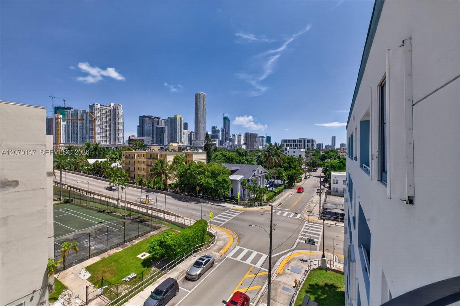 RIOPLAZA CONDOMINIUM NORT · #607 in Miami - Photo 21