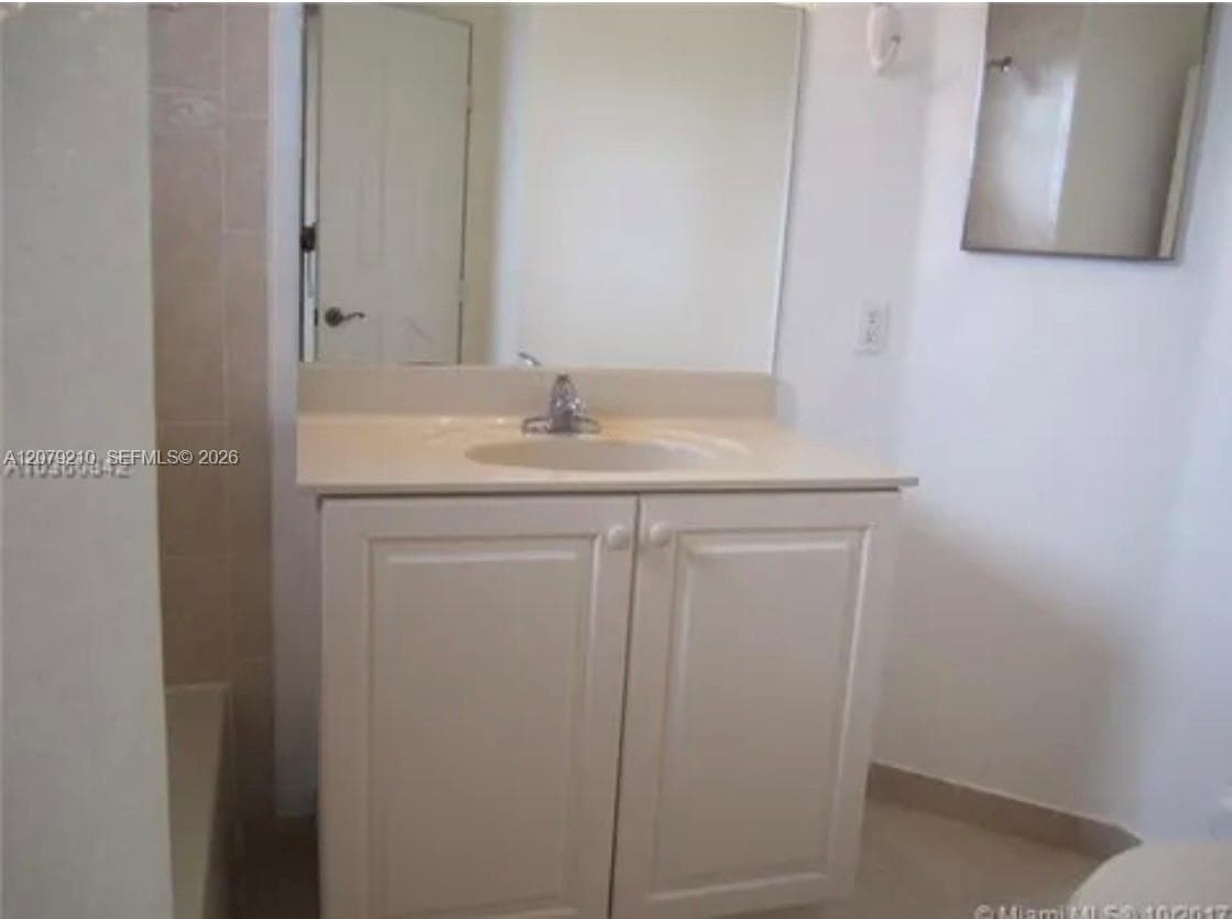 11520 NW 79th Ln photo 12