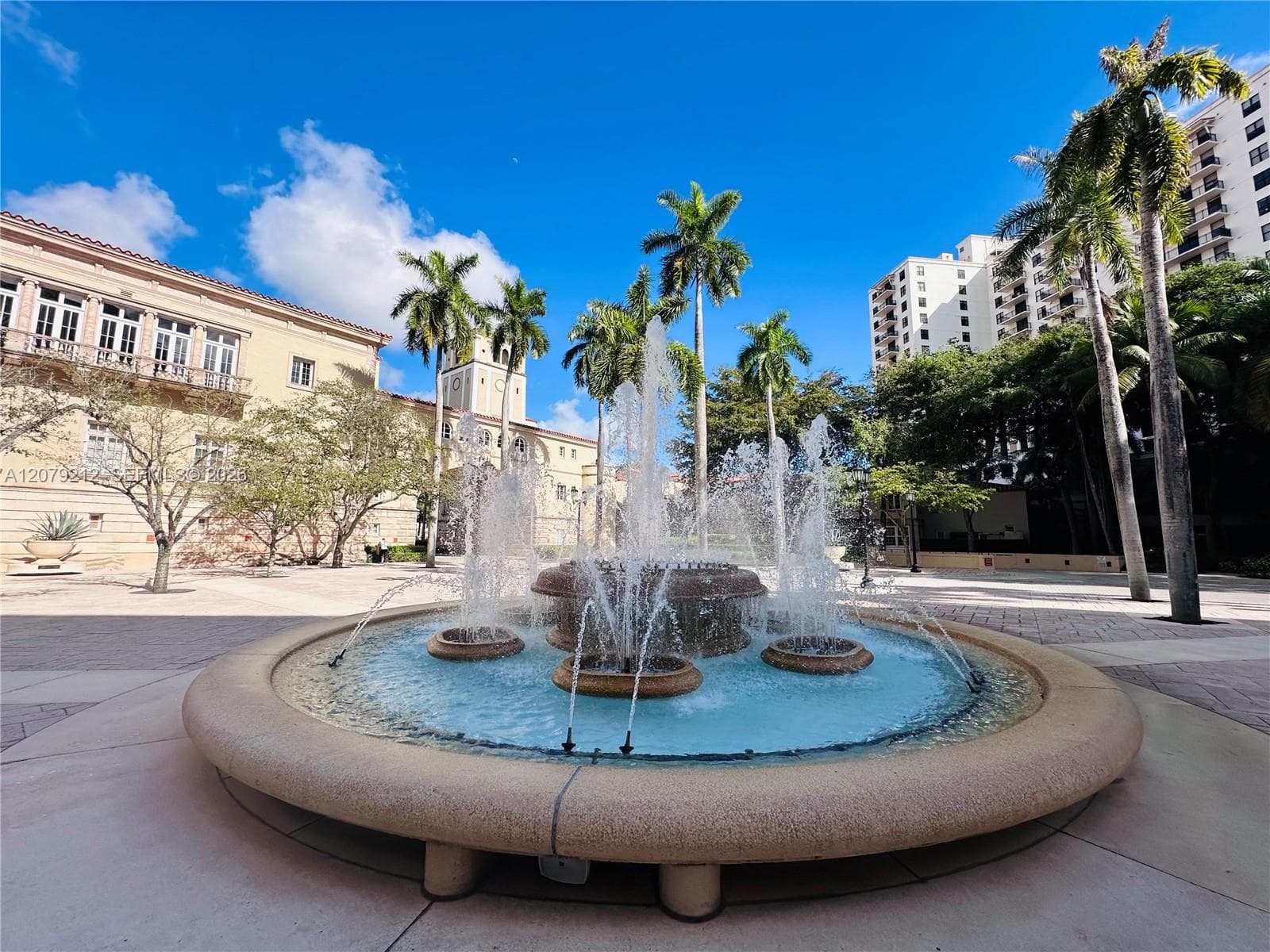 Puerta de Palmas · #1512 in Coral Gables - Photo 4