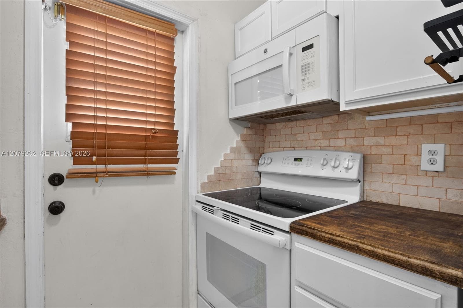 FAIRVIEW CONDOMINIUMS · #101 in Pompano Beach - Photo 16