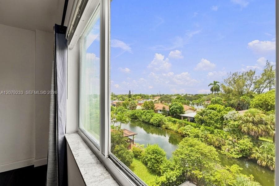 MARBELLA APTS · #415D in Miami - Photo 8