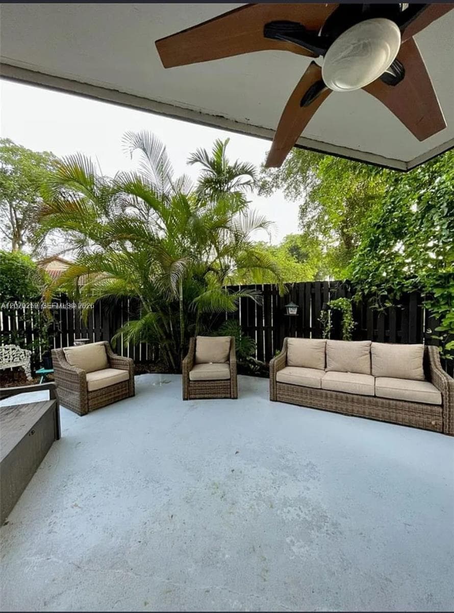 Lakes Of The Meado Villa · #18B in Miami - Photo 19