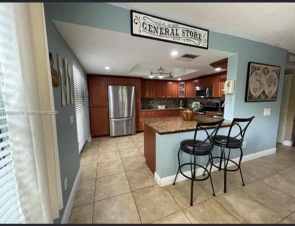 Lakes Of The Meado Villa · #18B in Miami - Photo 8
