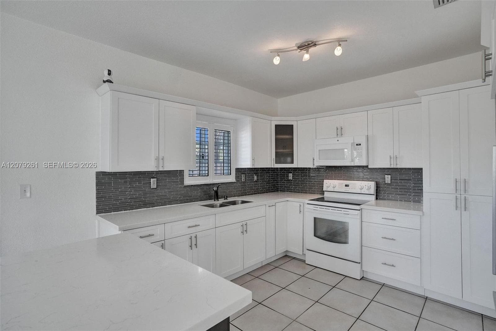 12232 SW 148 TER #12232 photo 14