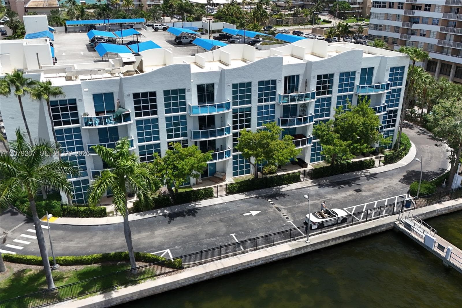OCEAN MARINE YACHT CLUB C · #M6 in Hallandale Beach - Photo 2