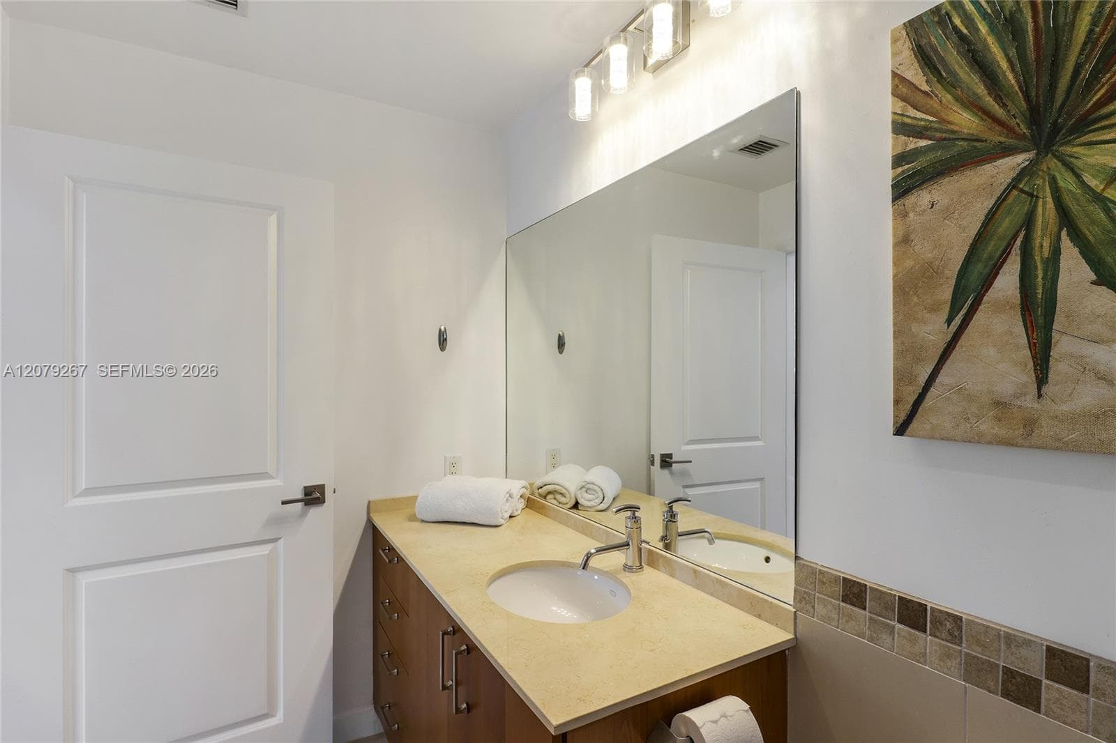 OCEAN MARINE YACHT CLUB C · #M6 in Hallandale Beach - Photo 36