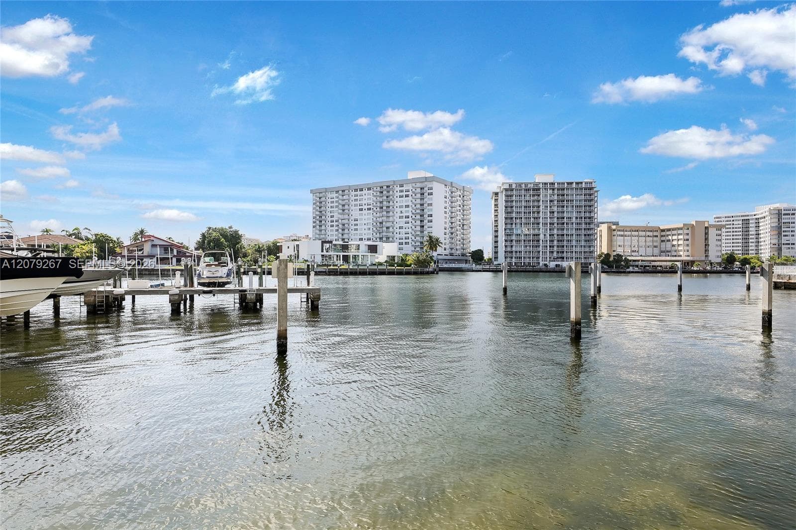 OCEAN MARINE YACHT CLUB C · #M6 in Hallandale Beach - Photo 28