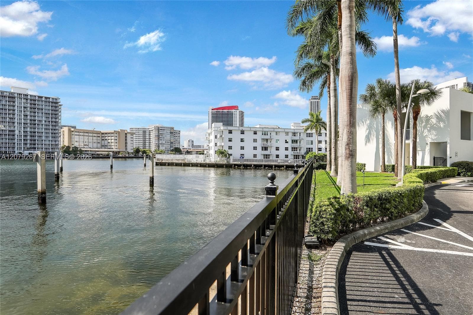 OCEAN MARINE YACHT CLUB C · #M6 in Hallandale Beach - Photo 41