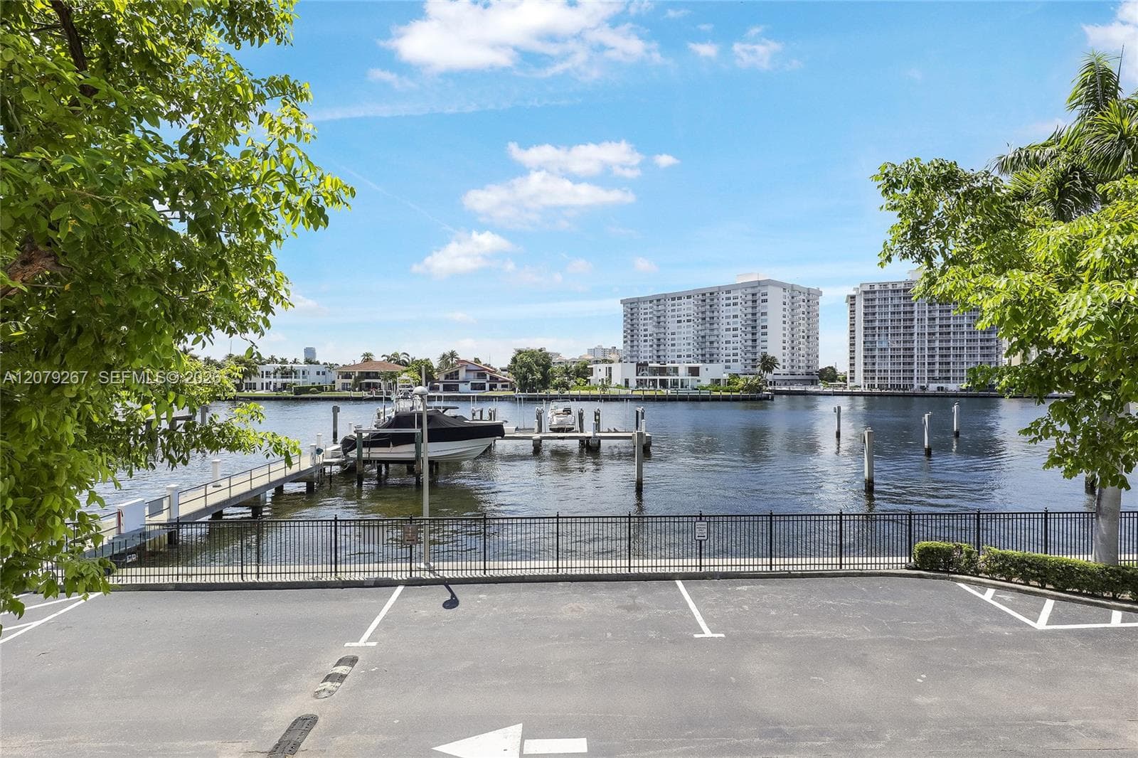 OCEAN MARINE YACHT CLUB C · #M6 in Hallandale Beach - Photo 18