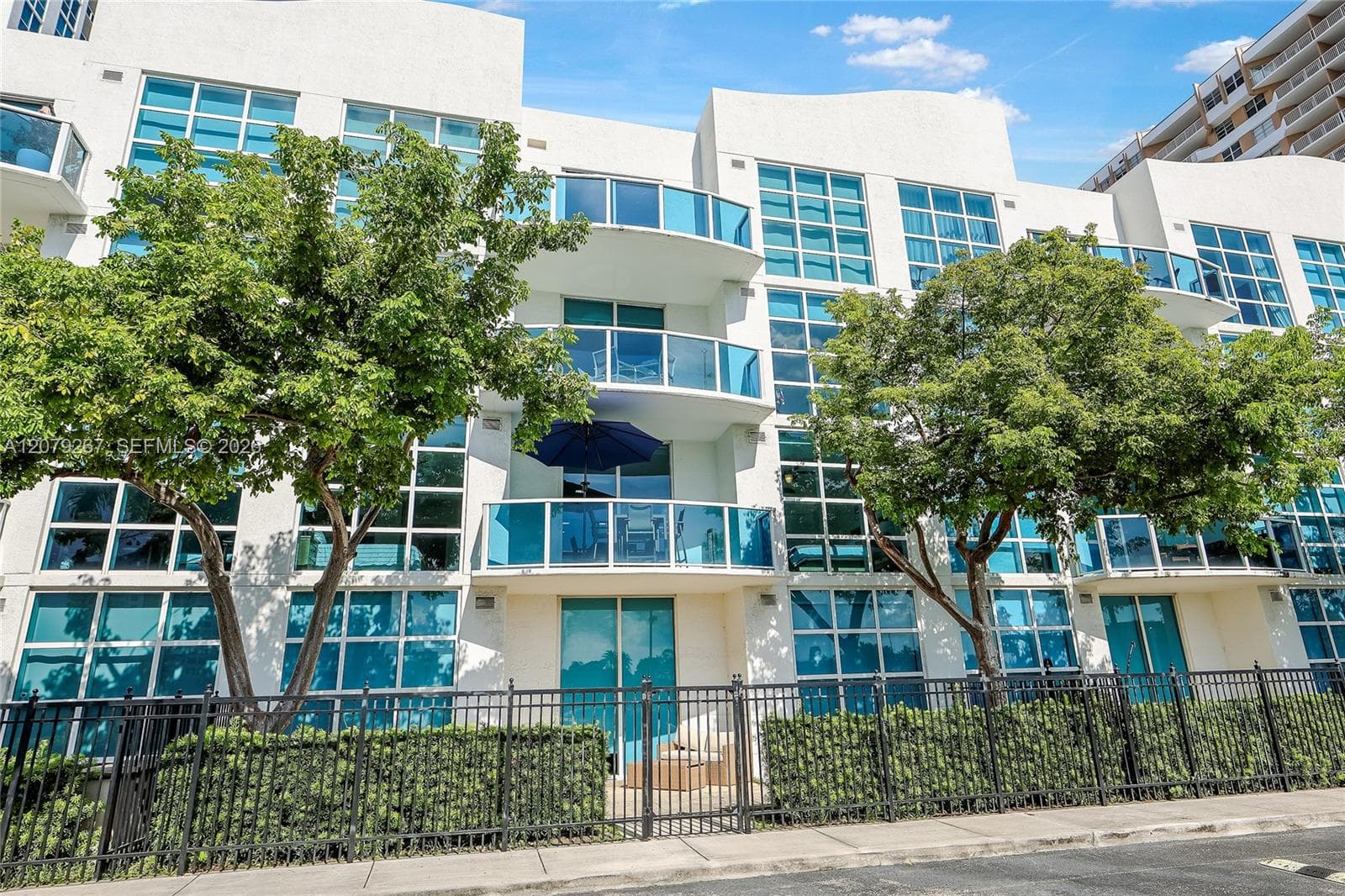 OCEAN MARINE YACHT CLUB C · #M6 in Hallandale Beach - Photo 39