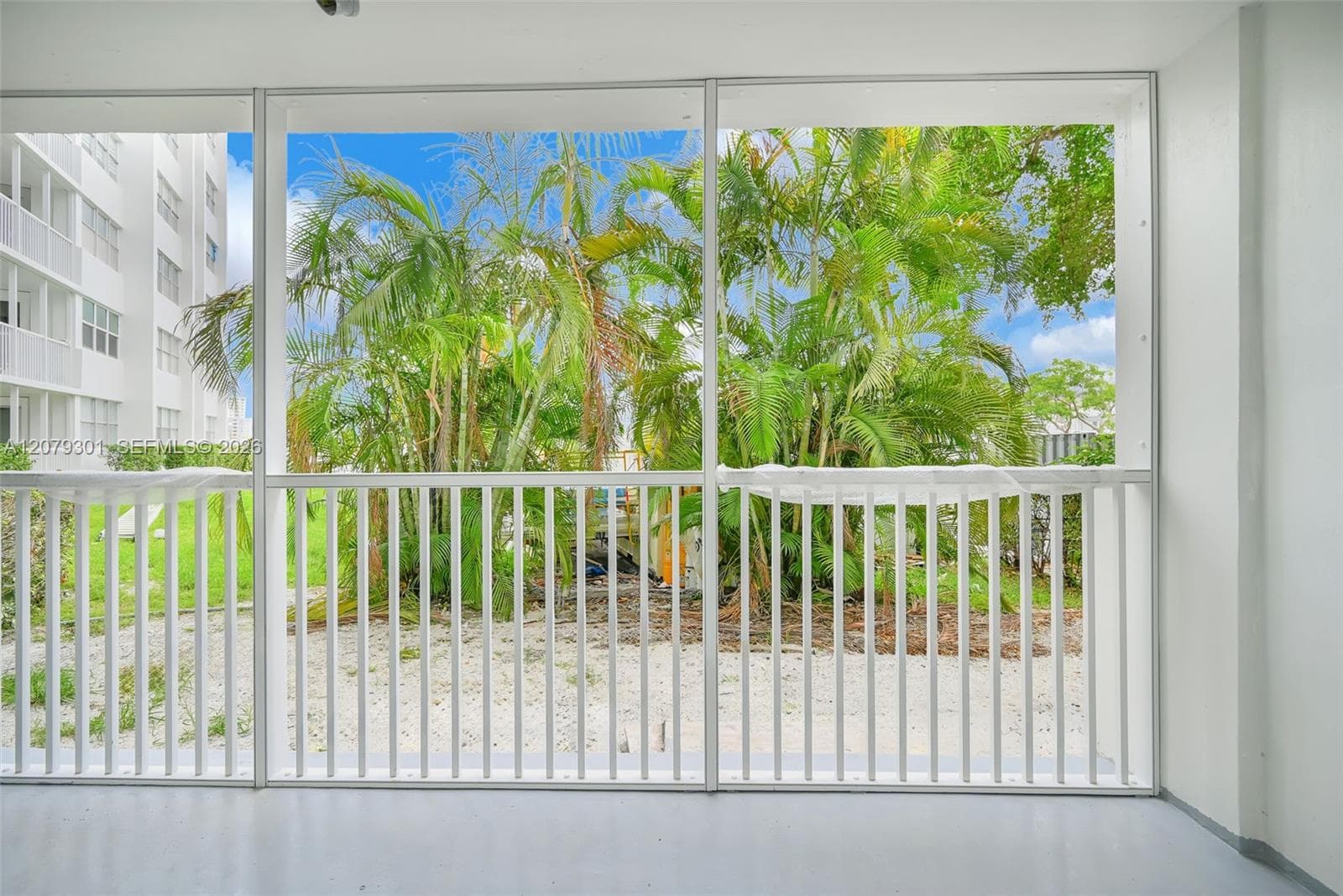 LAKE POINT TOWER CONDOMIN · #109 in Hallandale Beach - Photo 23