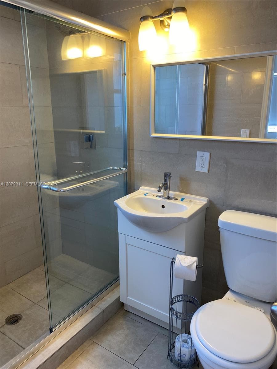 Second bathroom.