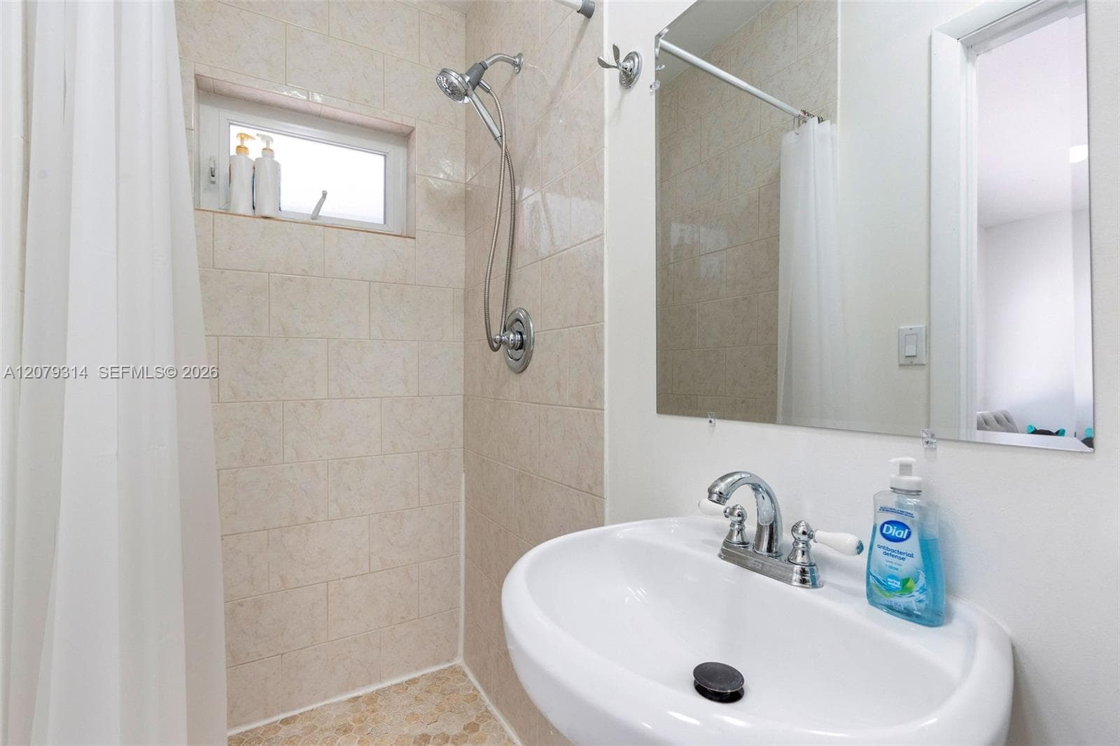 2465 Inagua Ave photo 24