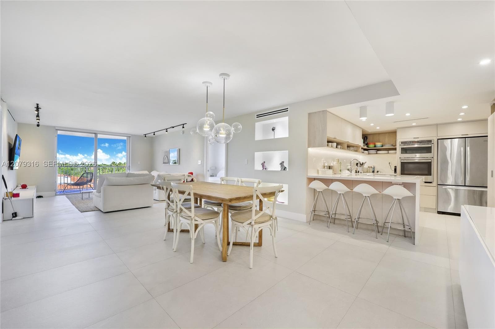 CAPE FLORIDA CLIB CONDO P · #511 in Key Biscayne - Photo 3