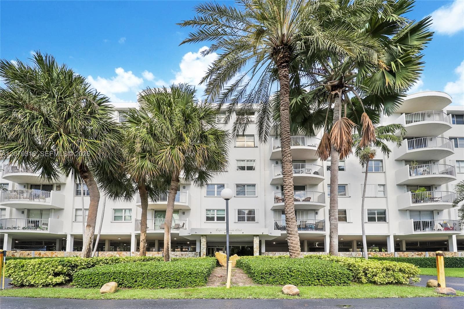 CAPE FLORIDA CLIB CONDO P · #511 in Key Biscayne - Photo 1