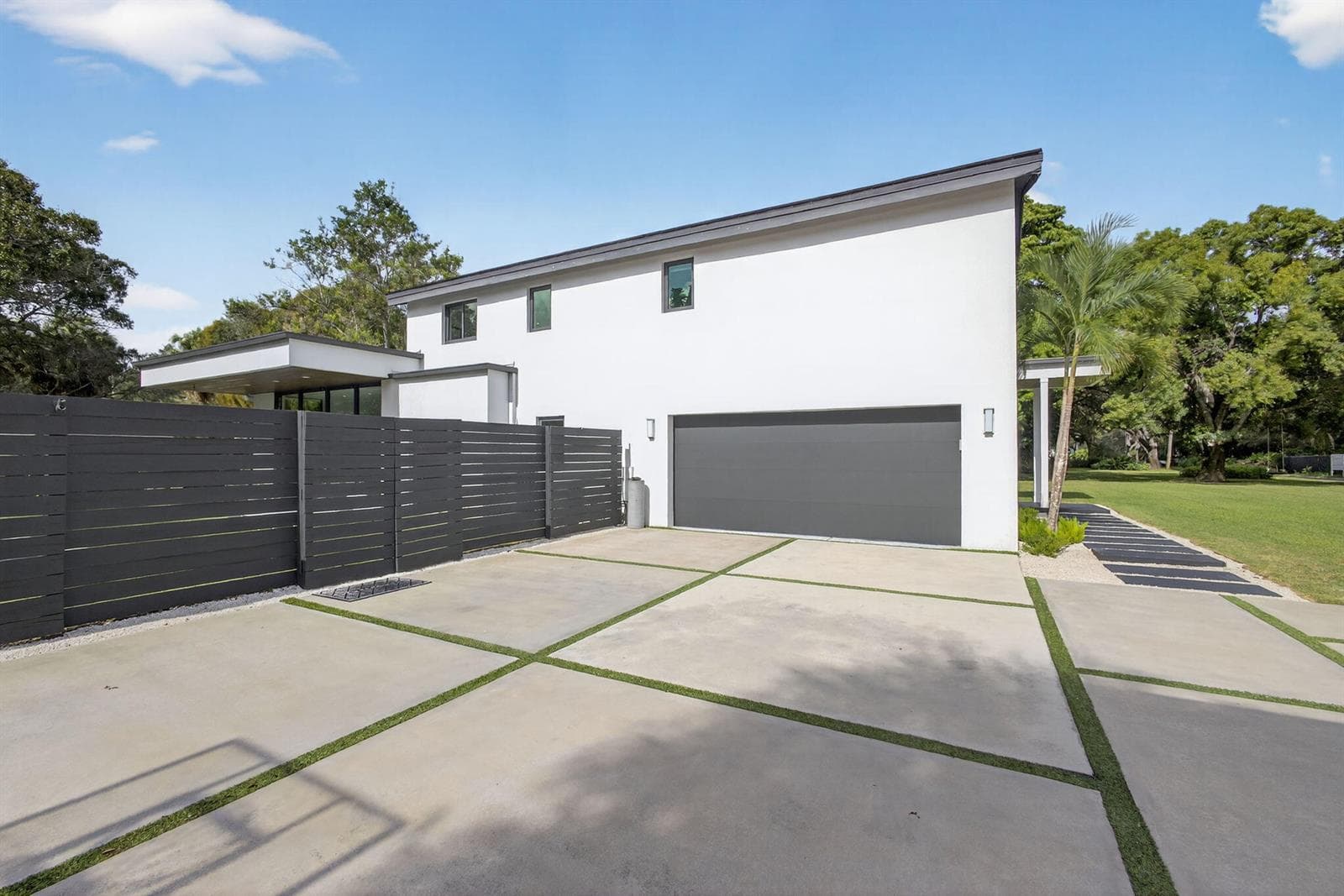 11-web-or-mls-5D1A5644