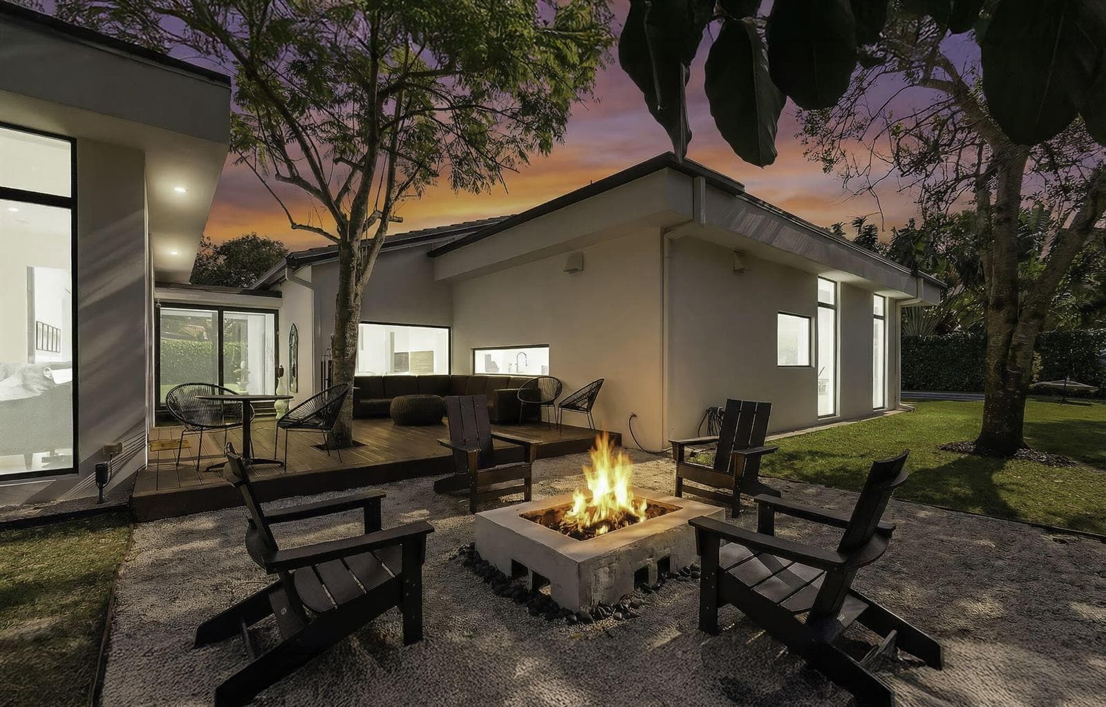 1-web-or-mls-Night Fire
