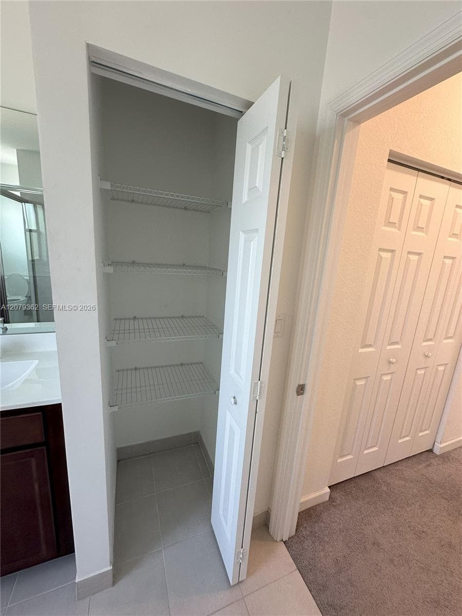 1602 SW 28th Ct photo 16