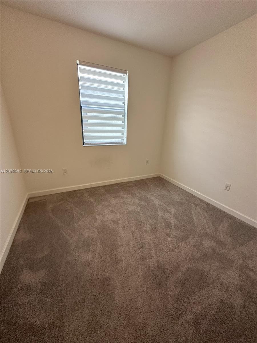 1602 SW 28th Ct photo 19