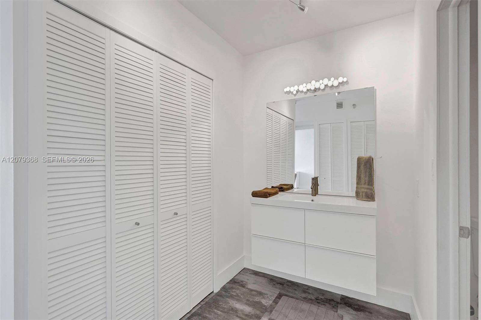 WATERVIEW CONDO · #346 in Aventura - Photo 17