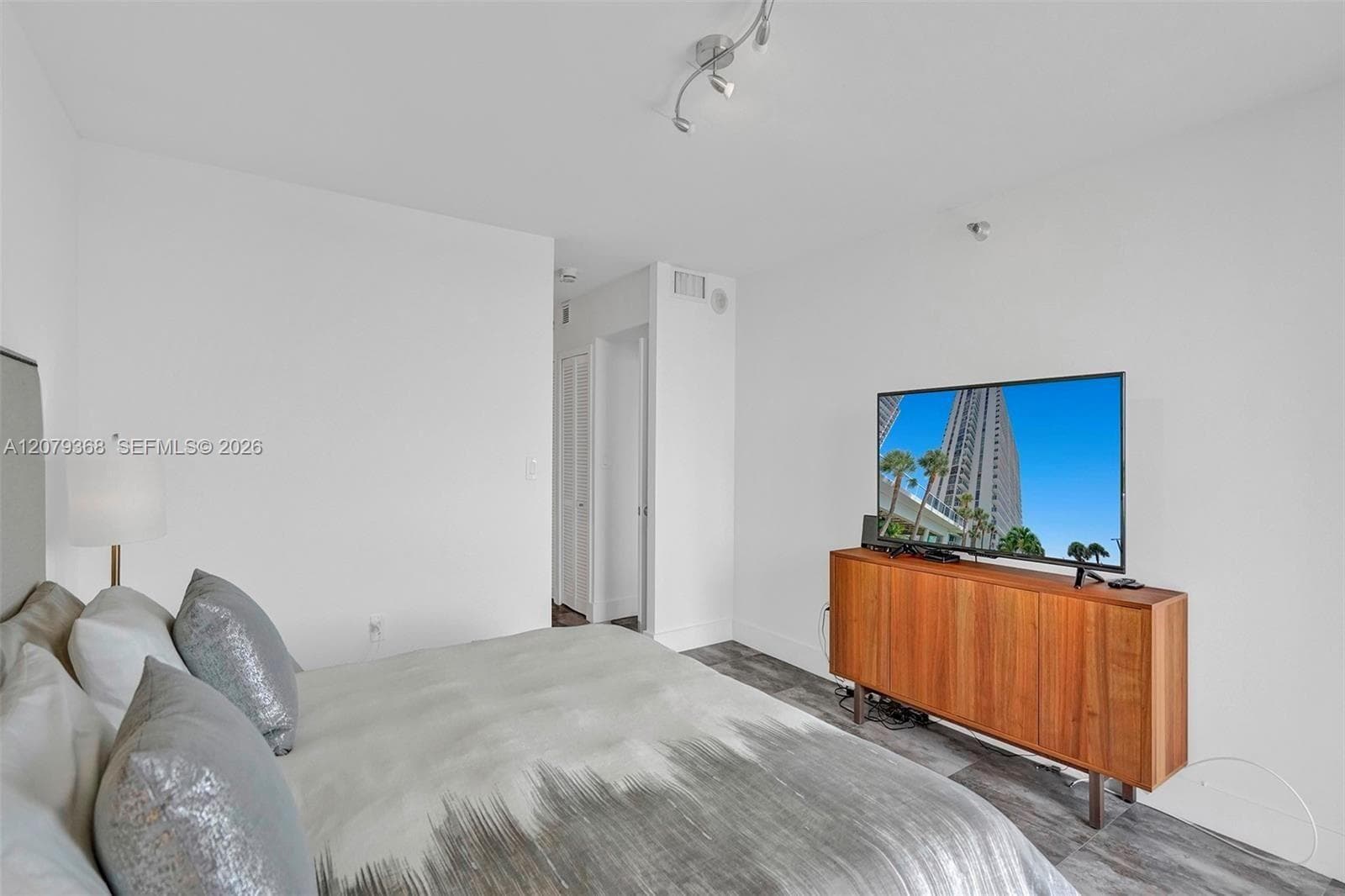 WATERVIEW CONDO · #346 in Aventura - Photo 25