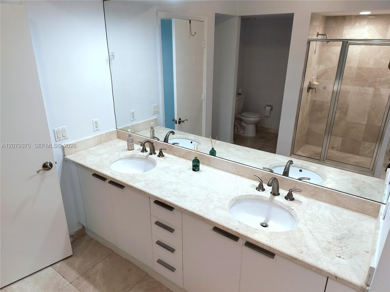 THE OAKS I CONDO · #1006 in North Miami - Photo 16