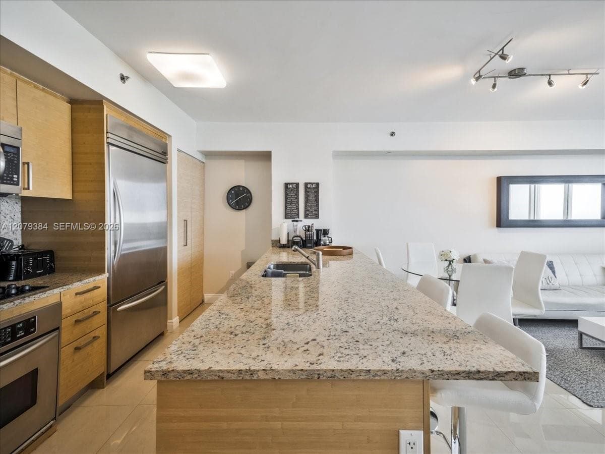 BEACH CLUB TWO CONDO · #5009 in Hallandale Beach - Photo 27