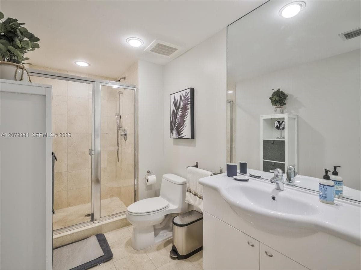 BEACH CLUB TWO CONDO · #5009 in Hallandale Beach - Photo 22