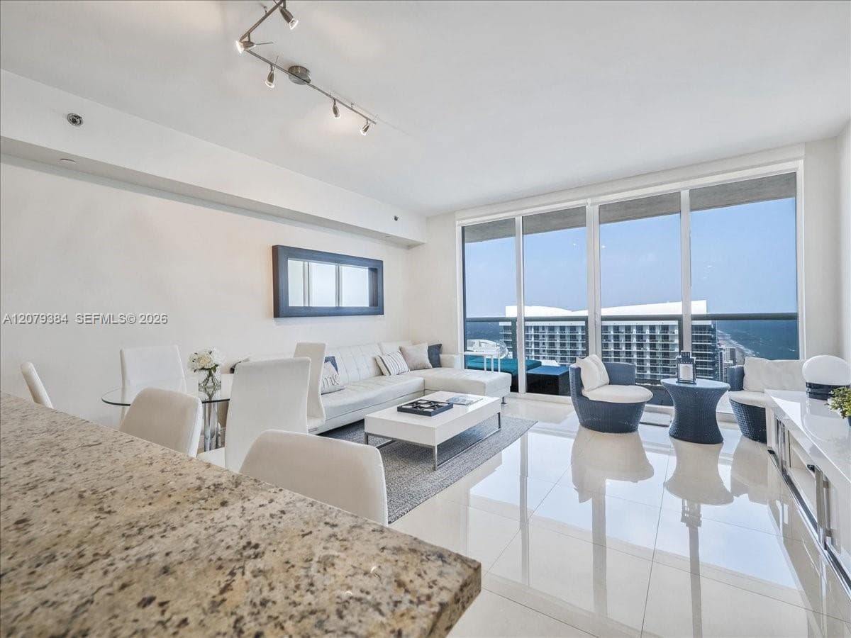 BEACH CLUB TWO CONDO · #5009 in Hallandale Beach - Photo 32