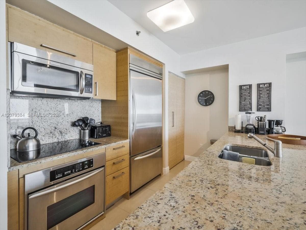 BEACH CLUB TWO CONDO · #5009 in Hallandale Beach - Photo 28