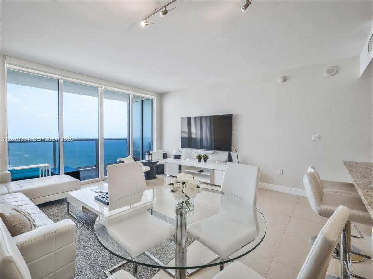 BEACH CLUB TWO CONDO · #5009 in Hallandale Beach - Photo 5