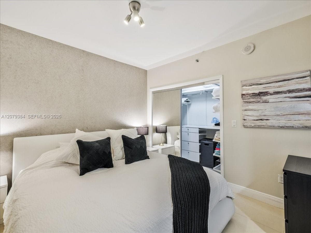 BEACH CLUB TWO CONDO · #5009 in Hallandale Beach - Photo 19