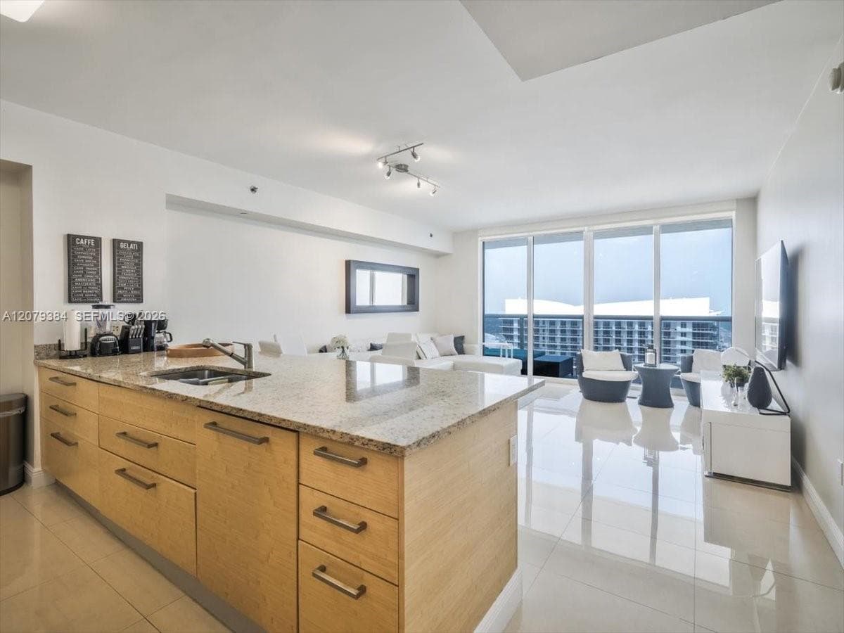 BEACH CLUB TWO CONDO · #5009 in Hallandale Beach - Photo 25