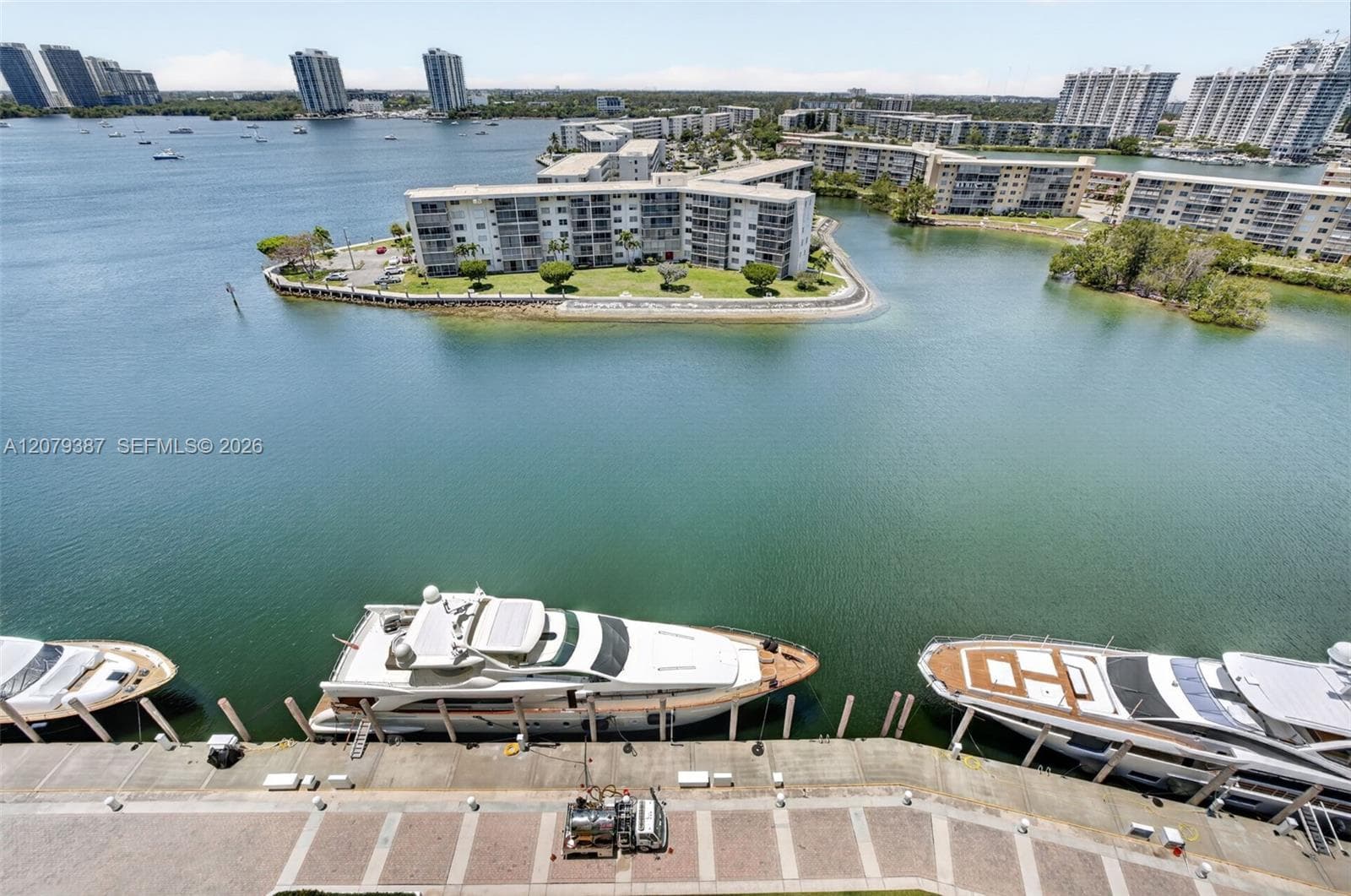 1000 ISL BLVD WILLIAMS IS · #1510 in Aventura - Photo 4