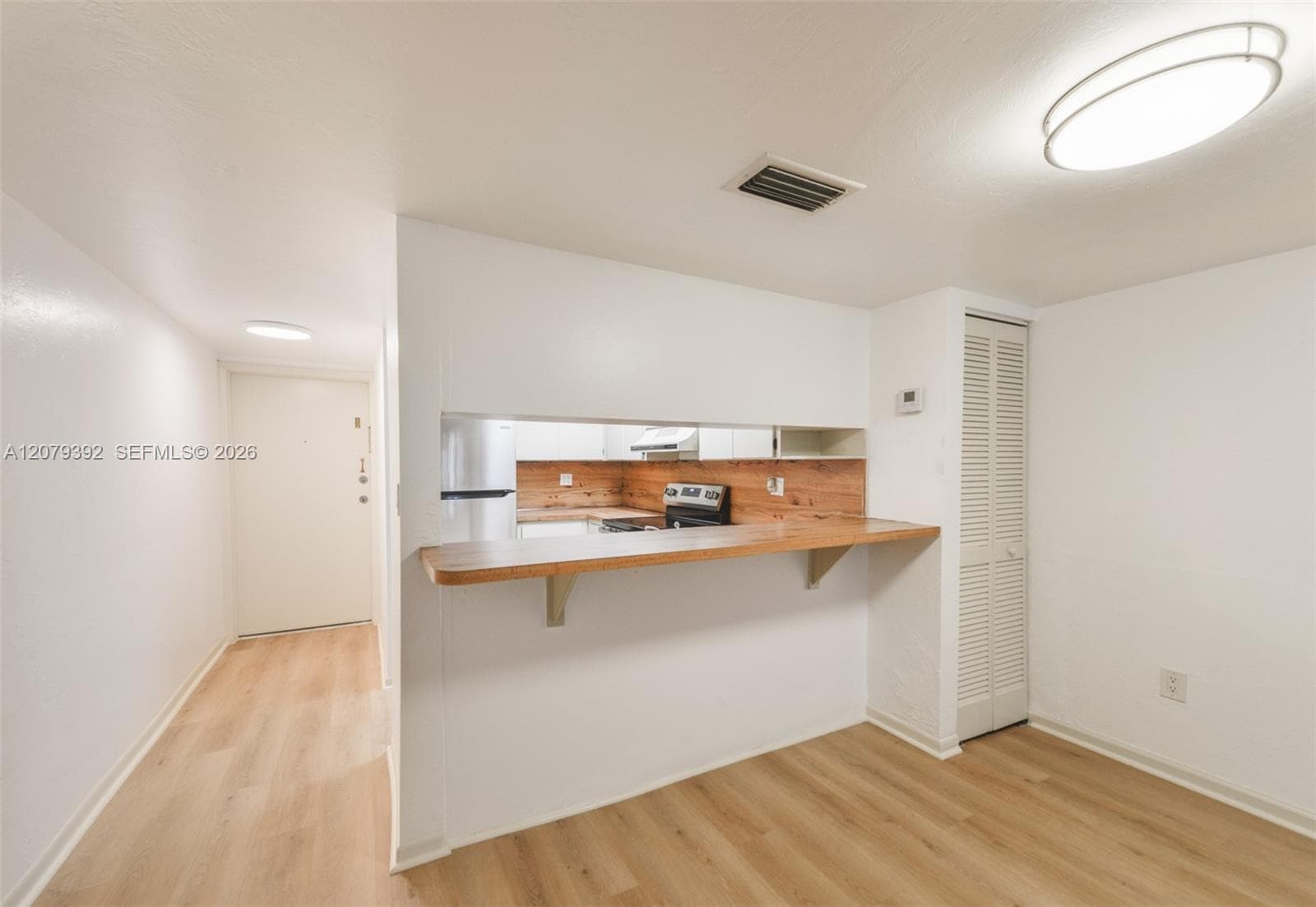 TREETOP TOWERS CONDO · #D in South Miami - Photo 7