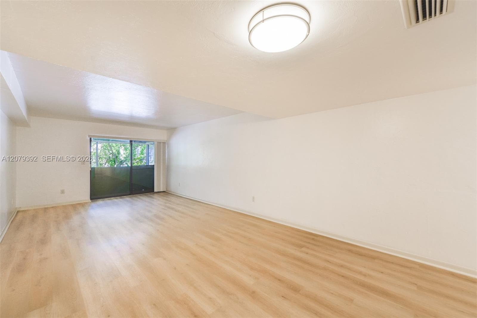 TREETOP TOWERS CONDO · #D in South Miami - Photo 1