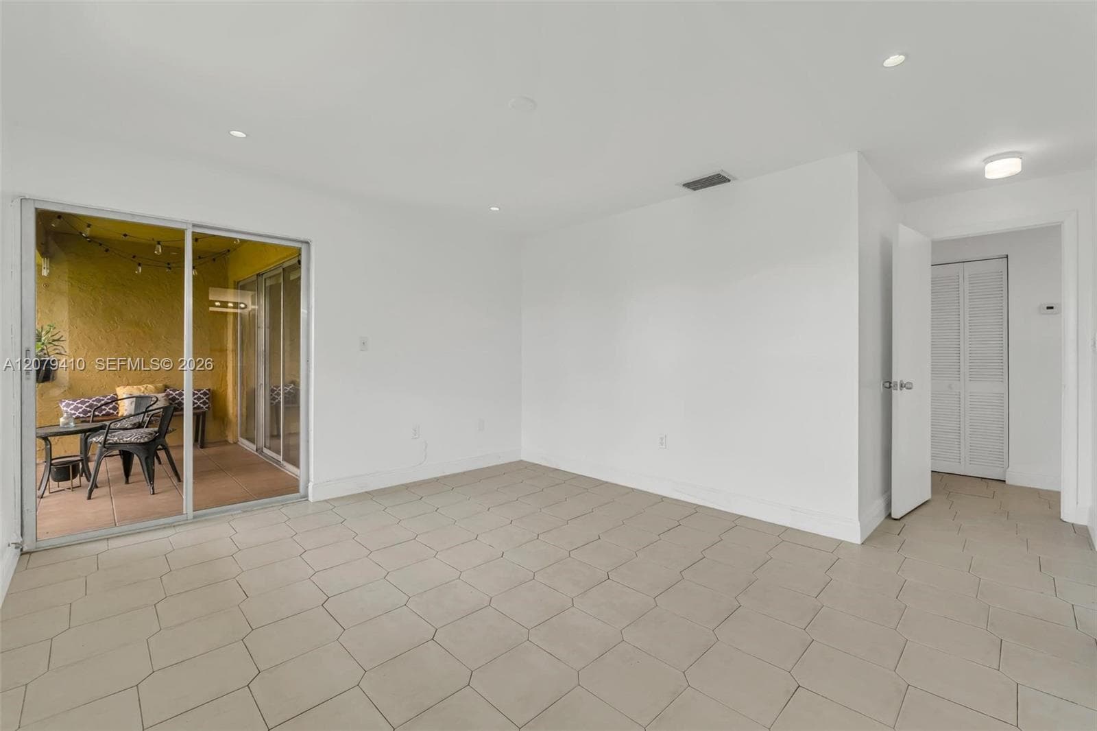 CONTINUUM CONDO PH II · #332 in Miami - Photo 24
