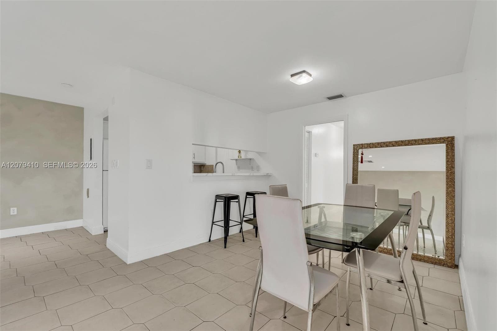 CONTINUUM CONDO PH II · #332 in Miami - Photo 19