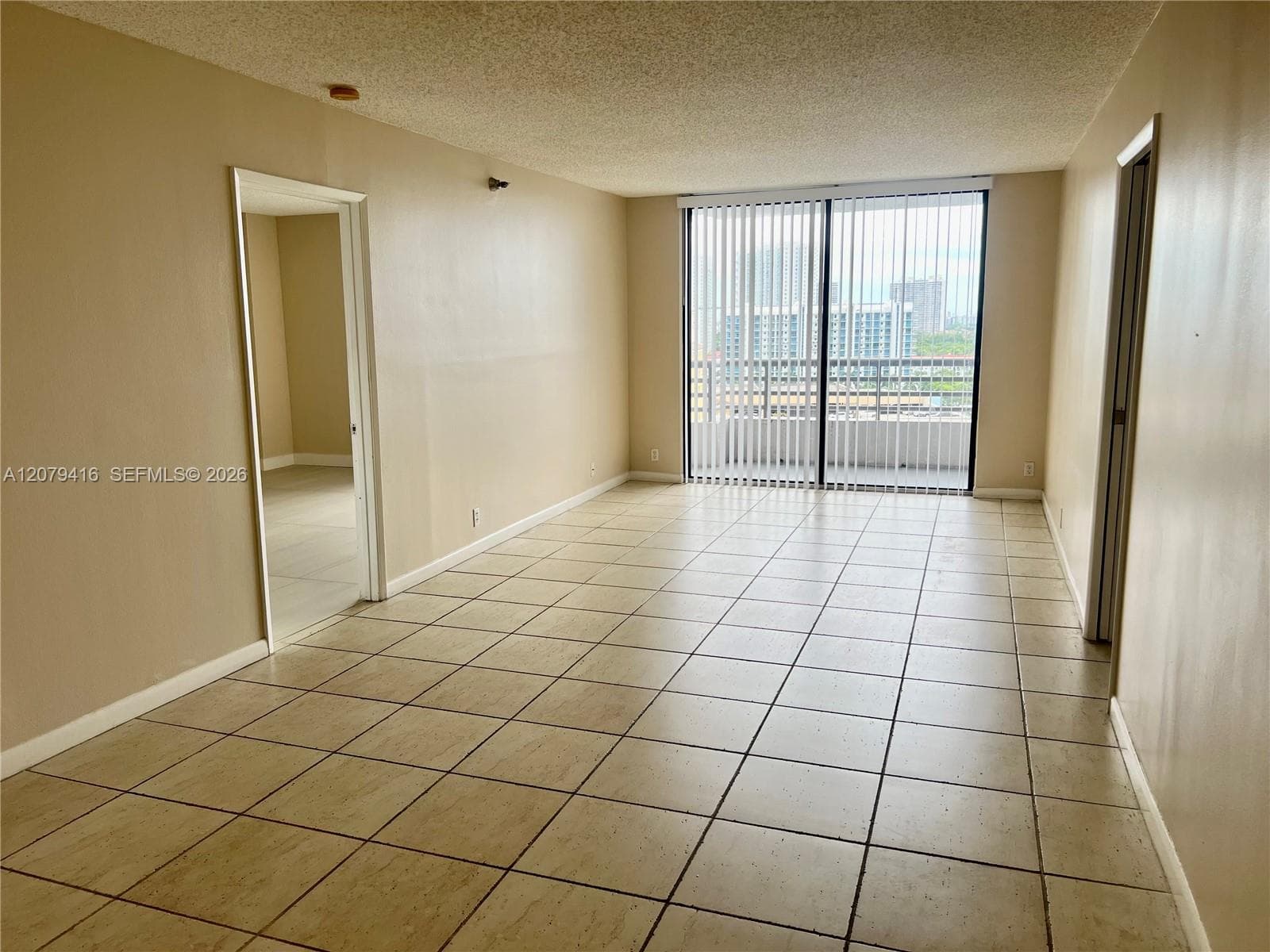 PARC CENTRAL AVENTURA SOU · #1615 in Aventura - Photo 3