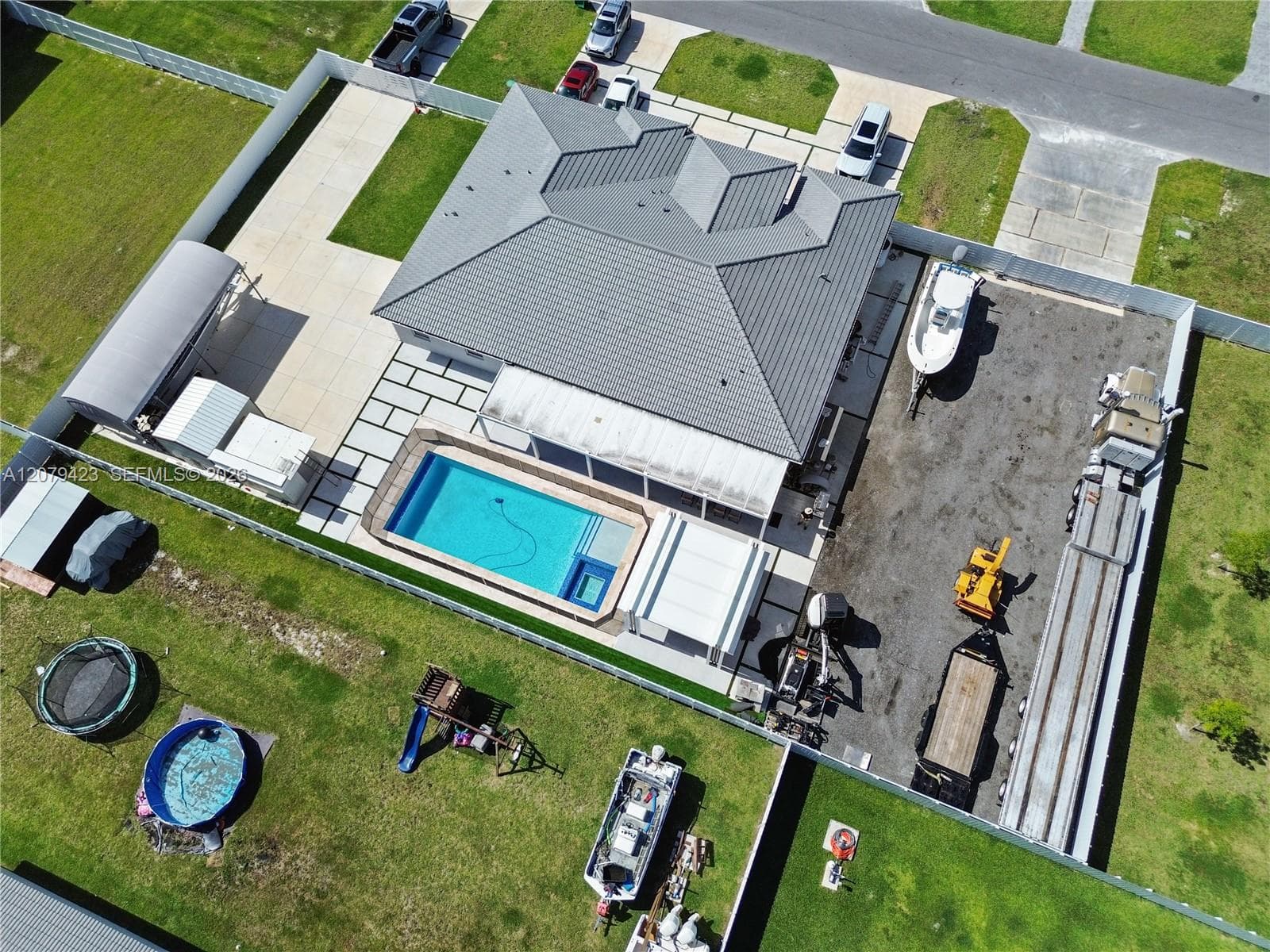 19803 SW 321 Street photo 4