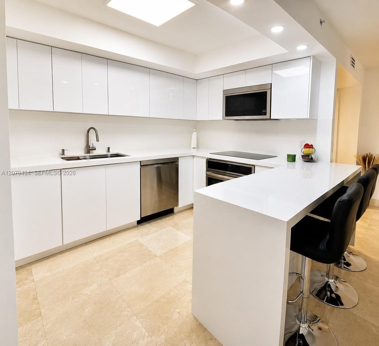 VILLA FLORINI · #205 in Coral Gables - Photo 5
